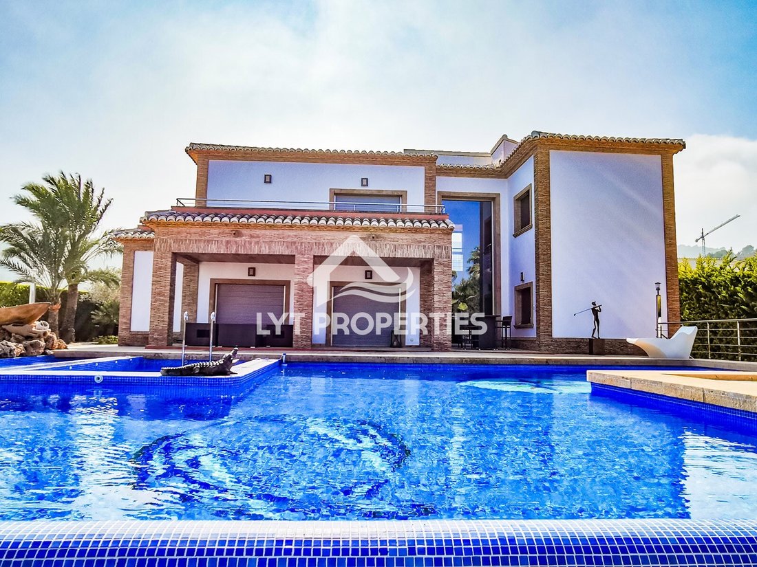 Chalet in Xabia / Javea, Valencian Community, Spain 1 - 18456781