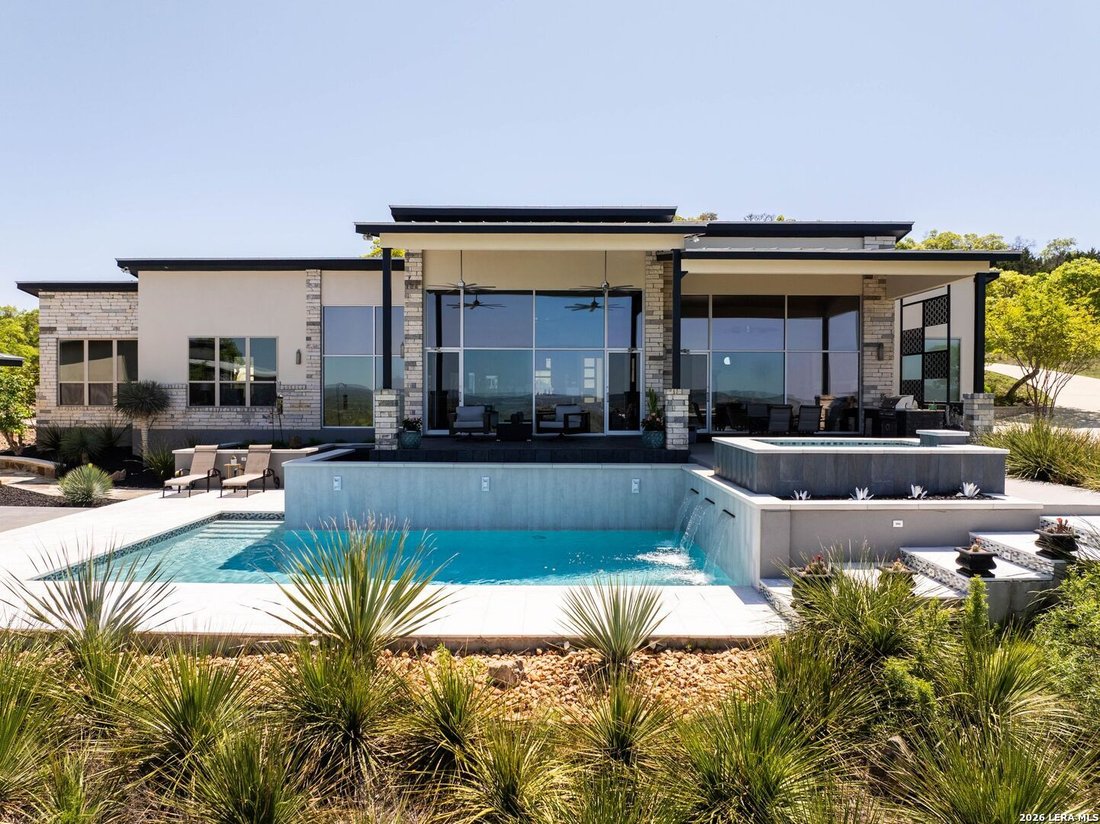 House in Boerne, Texas, United States 4 - 18466421
