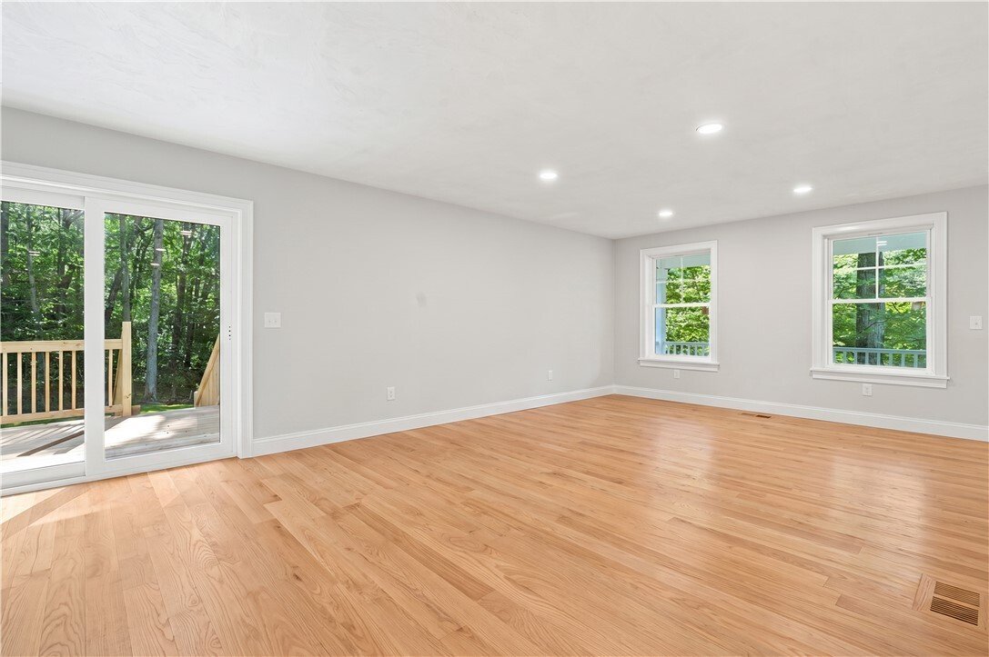 House in Cumberland, Rhode Island, United States 5 - 18456339