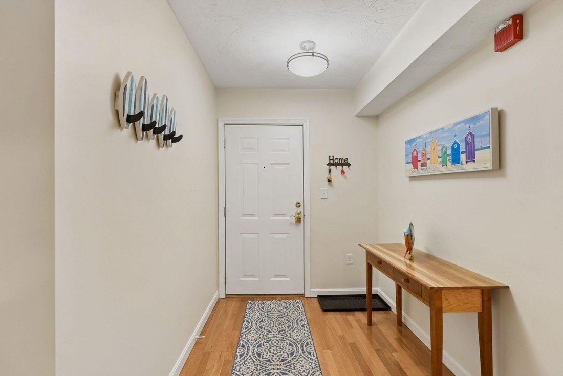Condo in Old Orchard Beach, Maine, United States 4 - 18452201