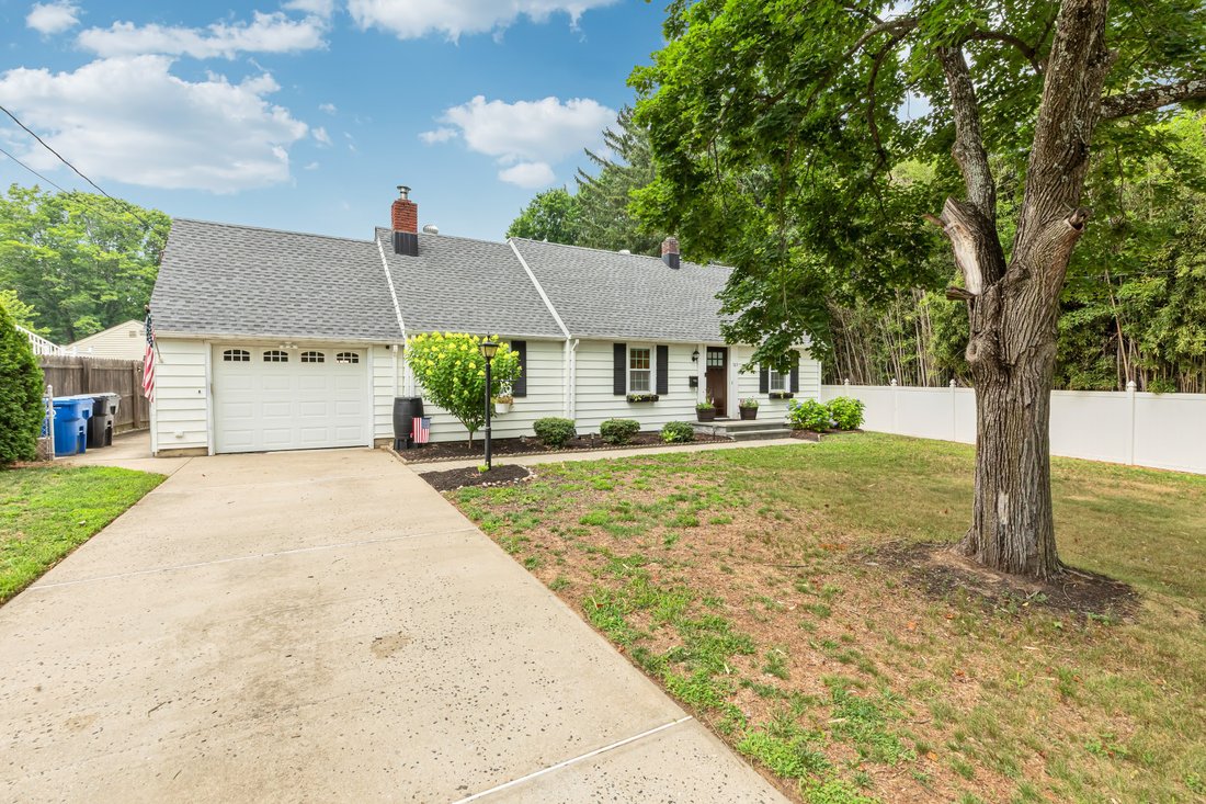House in North Middletown, New Jersey, United States 4 - 18456717