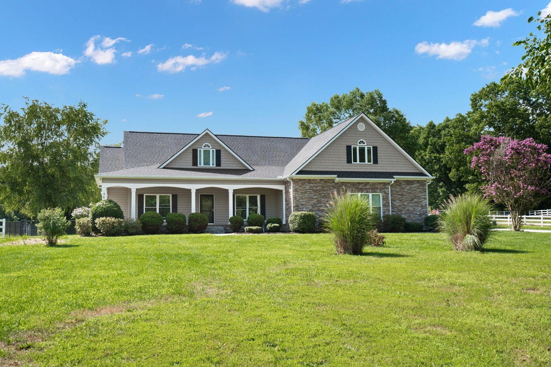 House in Dunlap, Tennessee, United States 2 - 18466358