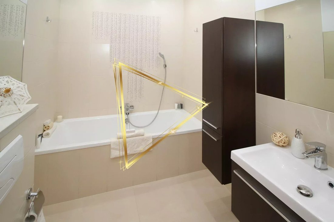 Apartment in La Fourche-Guy Môquet, Paris 17e Arrondissement, Paris 4 - 18470850