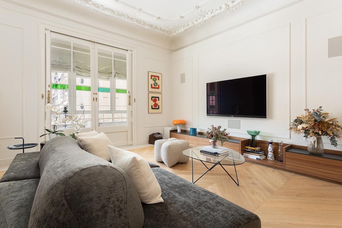 Apartment in Eixample, Barcelona, Spain 5 - 18455707