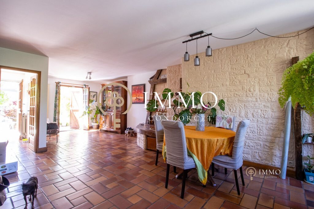House in Cachan, Ile-de-France, France 2 - 18465321