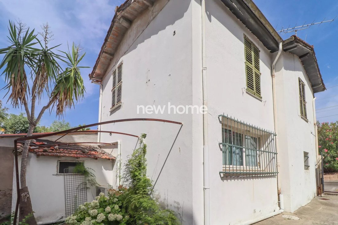 House in Cannes, Provence-Alpes-Côte d'Azur, France 1 - 18460751