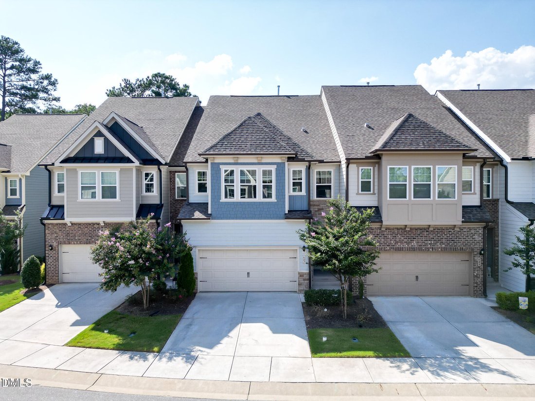 Townhouse in Raleigh, North Carolina, United States 5 - 18456613