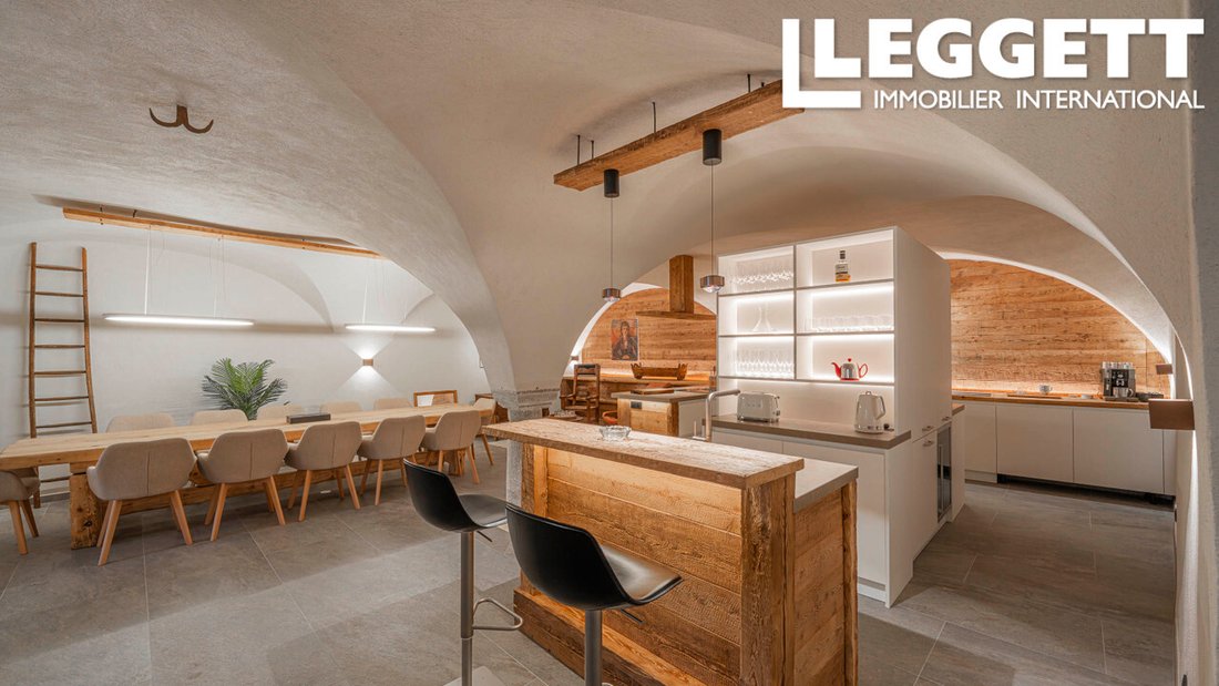Chalet in La Salle-les-Alpes, Provence-Alpes-Côte d'Azur, France 2 - 18458947