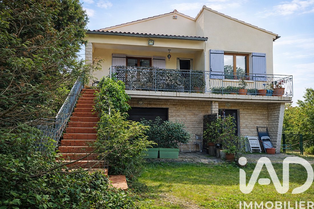 House in Uchaux, Provence-Alpes-Côte d'Azur, France 1 - 17911078