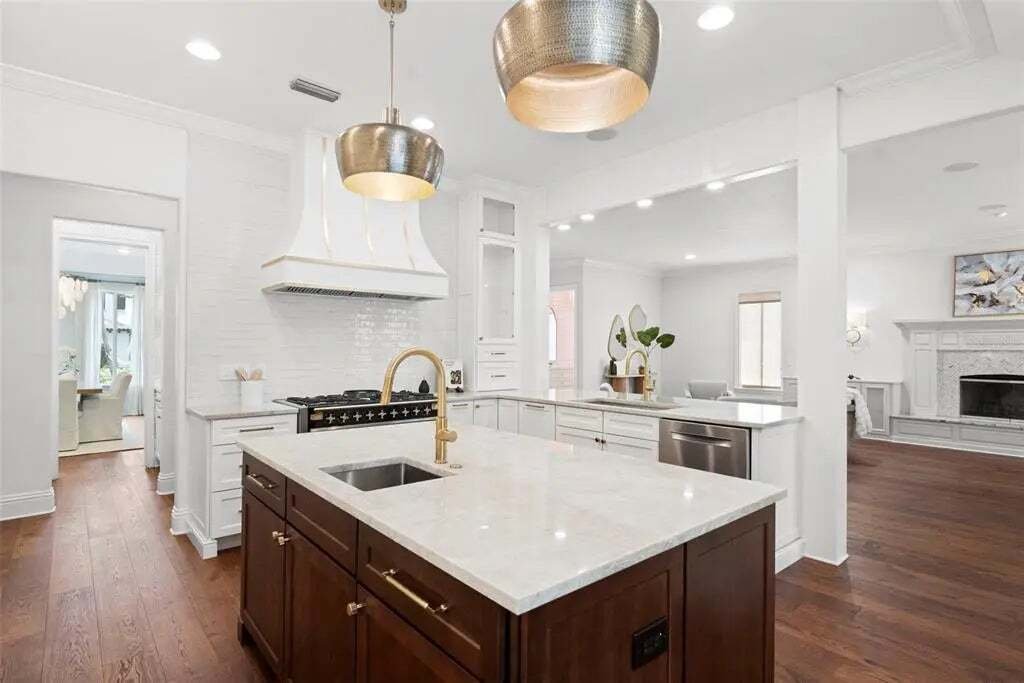 House in Tampa, Florida, United States 3 - 18465015