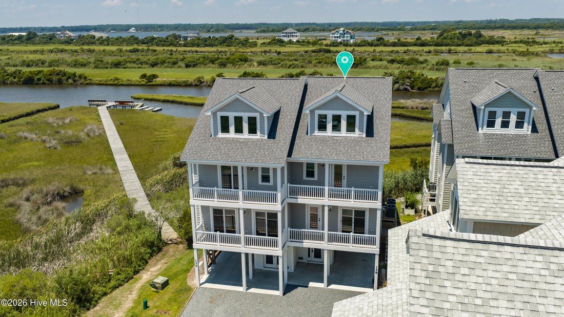 Townhouse in North Topsail Beach, North Carolina, United States 1 - 18459605