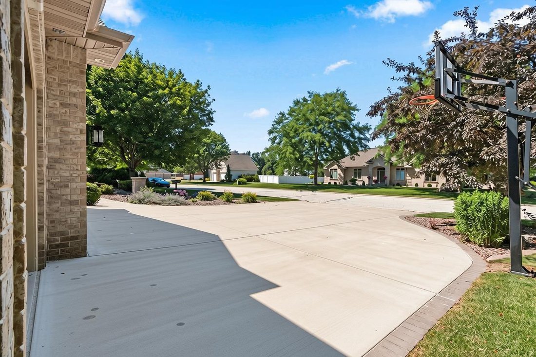 House in Green Bay, Wisconsin, United States 4 - 18458892