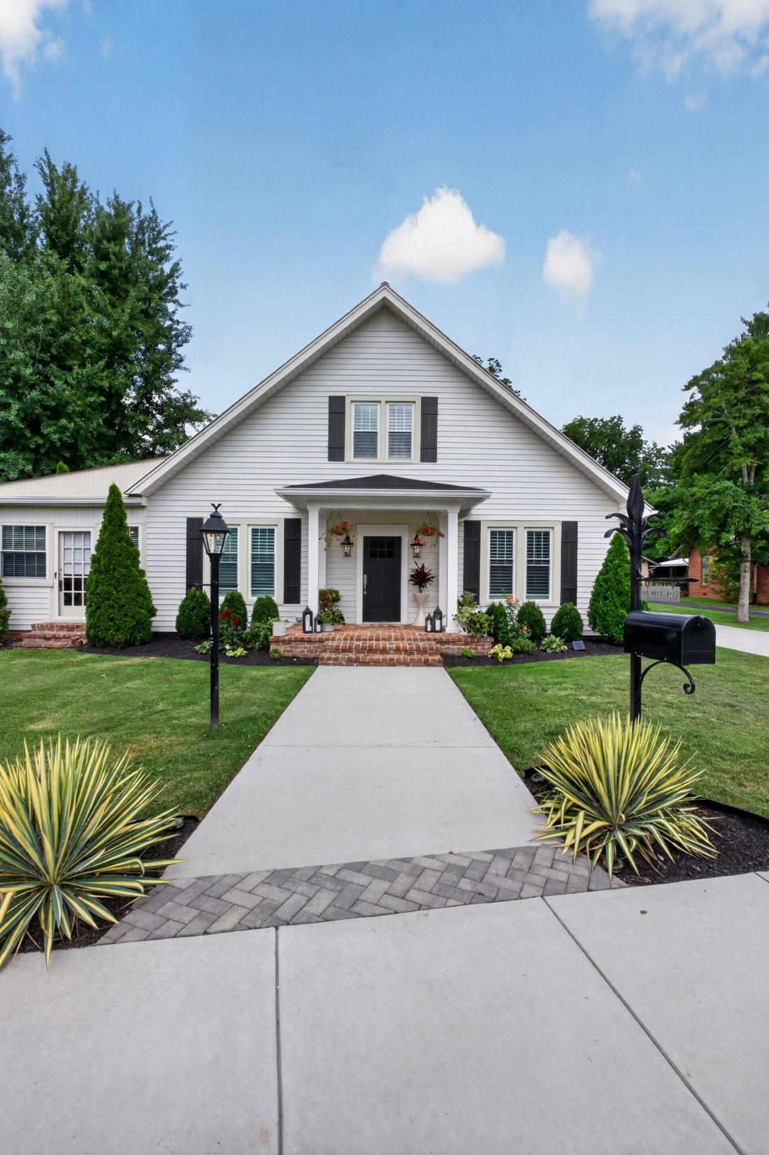 House in McMinnville, Tennessee, United States 4 - 18469525