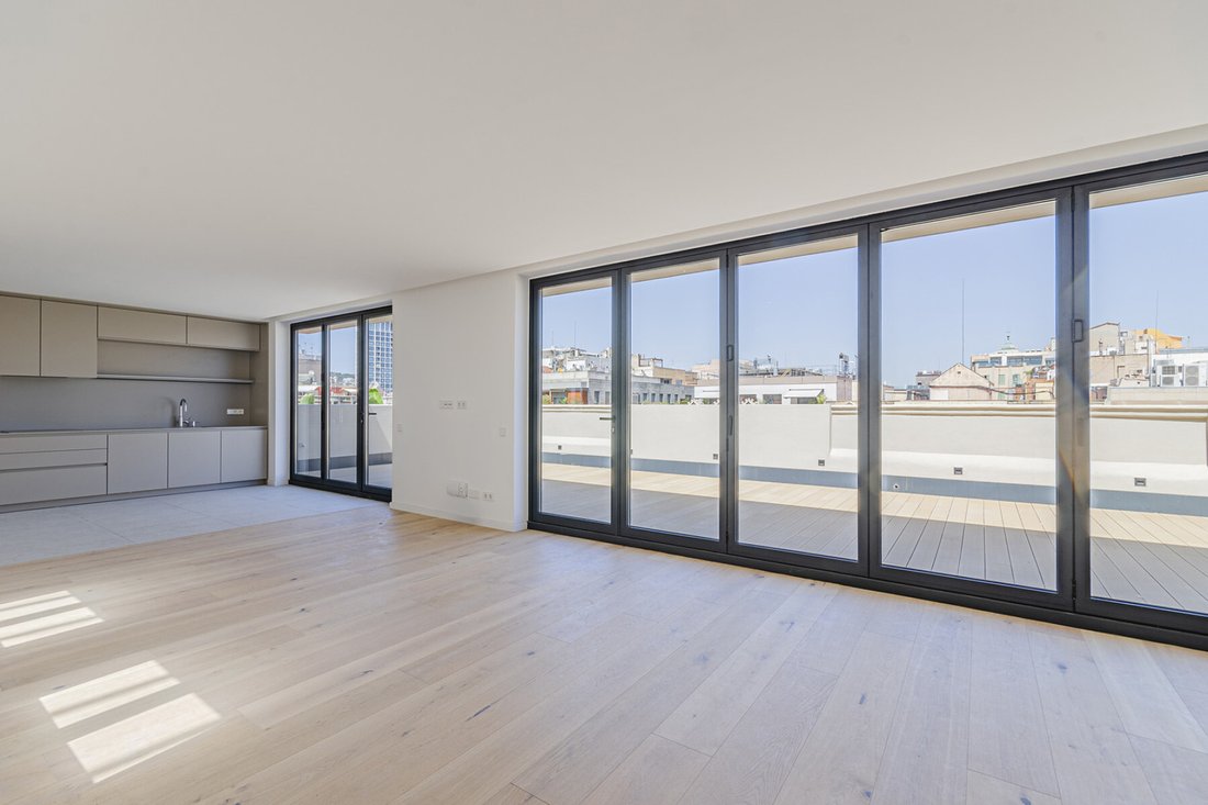 Wohnung in Eixample, Barcelona, Spanien 4 - 18471422