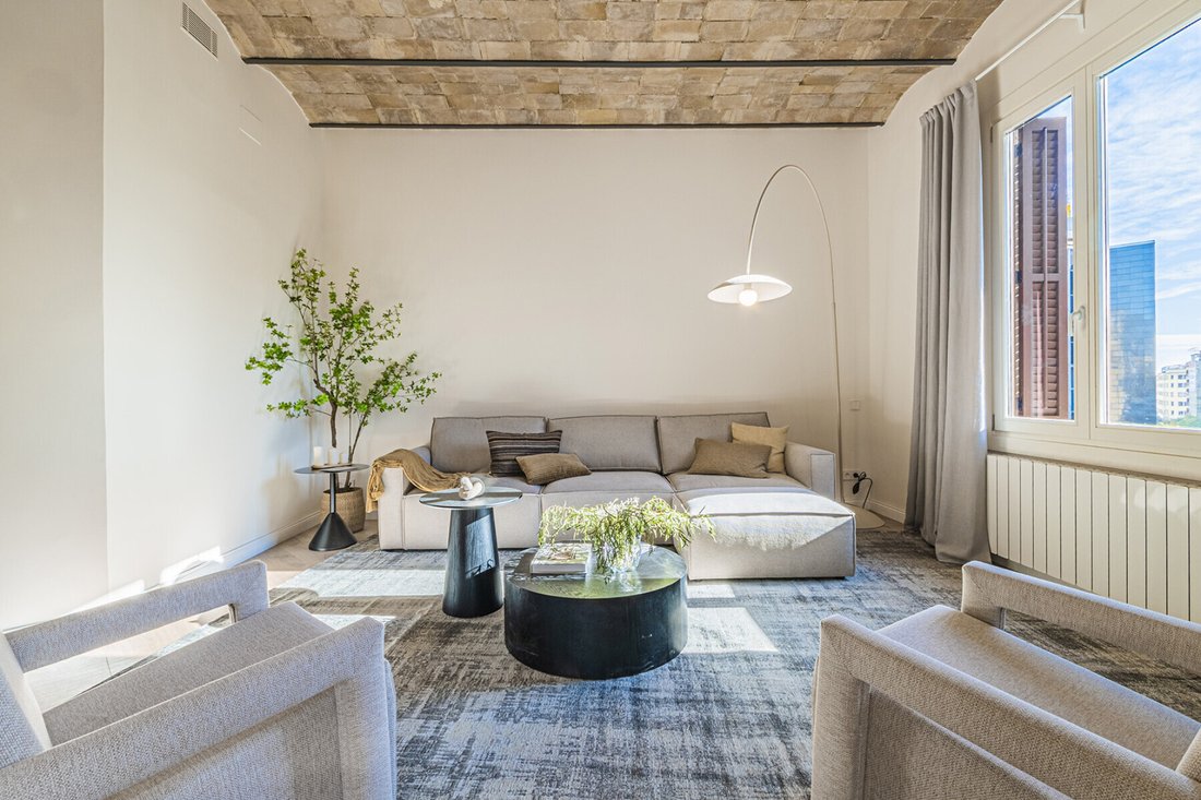 Apartment in Eixample, Barcelona, Spain 2 - 18471610