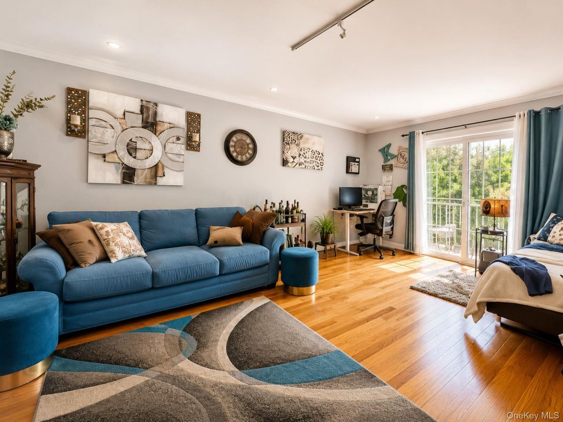 House in New York, New York, United States 4 - 18458682