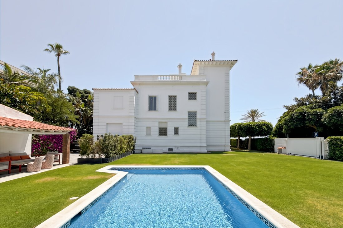 House in Sitges, Catalonia, Spain 3 - 18471243