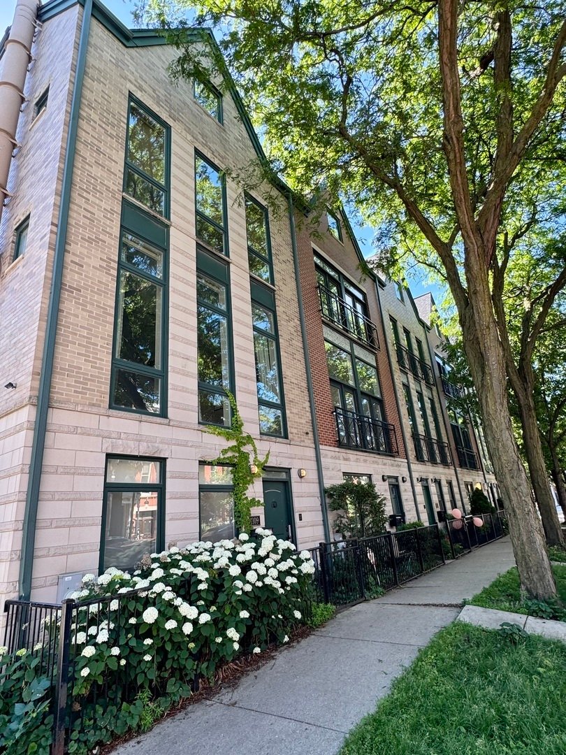 Townhouse in Chicago, Illinois, United States 2 - 18459566