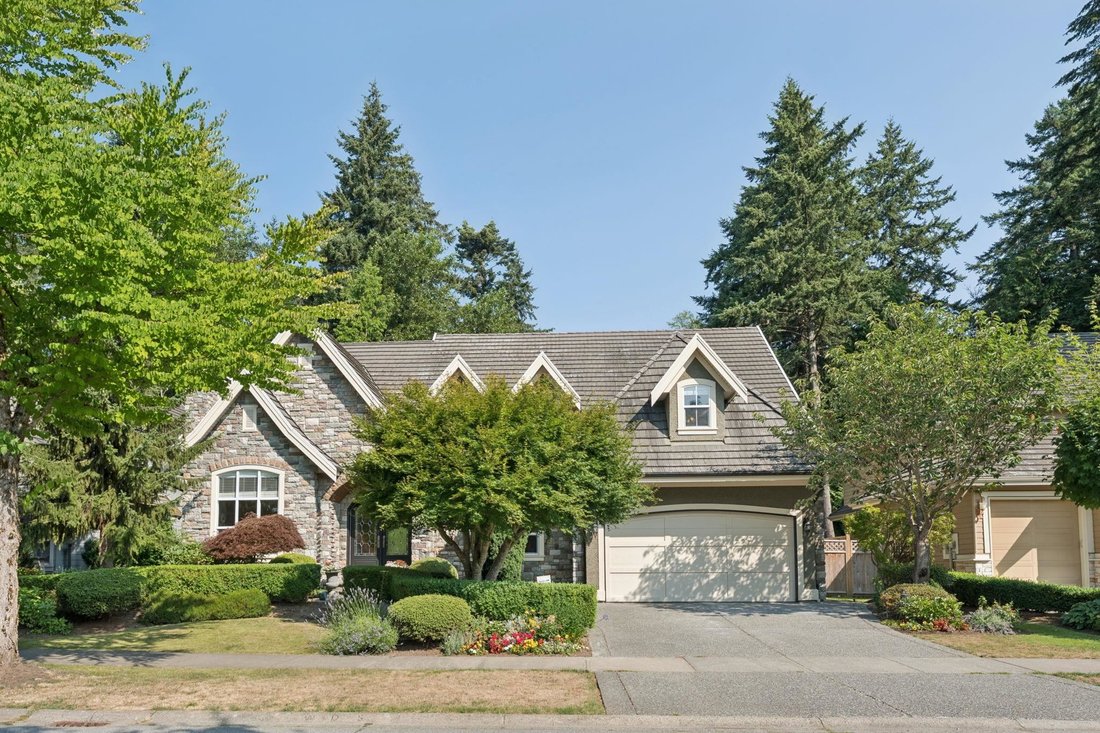 House in Surrey, British Columbia, Canada 3 - 18465093