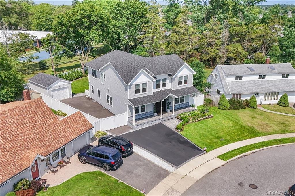 House in Bethpage, New York, United States 4 - 18470450