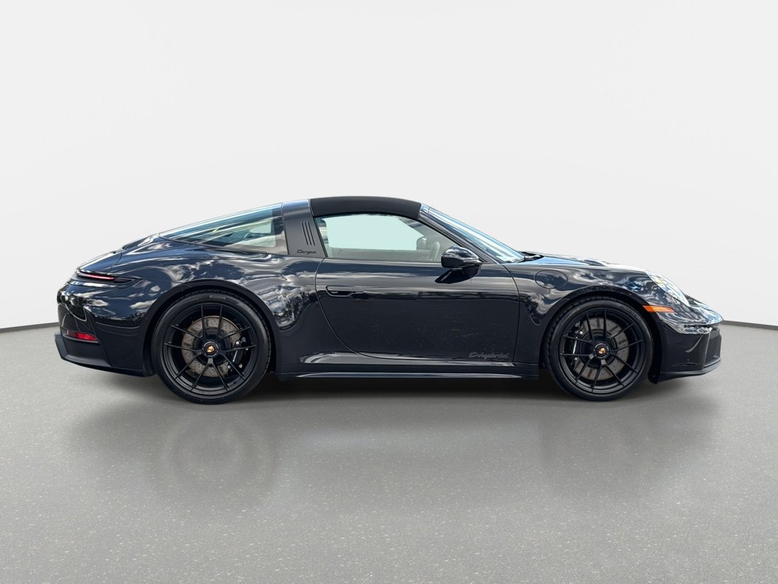 Coupe in Pompano Beach, FL, United States 2 - 17091141