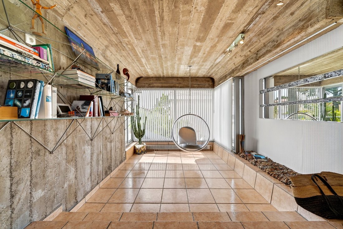 House in La Fourragère, Marseille, Provence-Alpes-Côte d'Azur 5 - 17935369