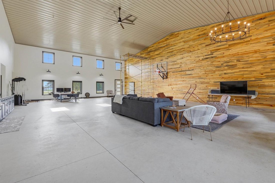 House in New Holstein, Wisconsin, United States 2 - 18458903