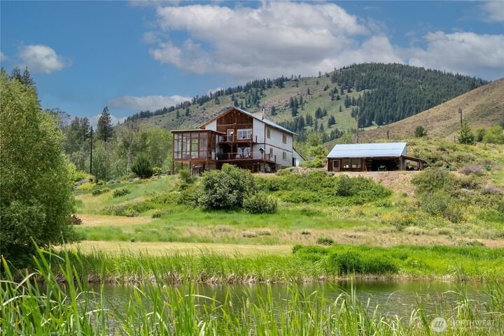 House in Winthrop, Washington, United States 1 - 18465004