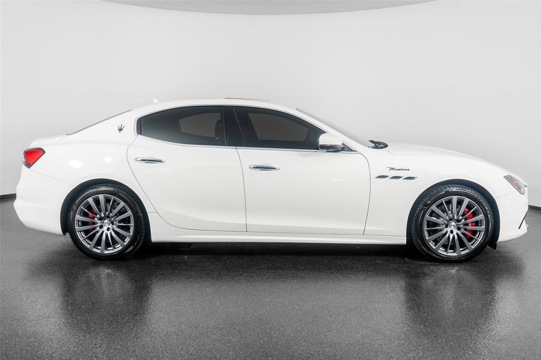 Sedan in Pompano Beach, FL, United States 5 - 16761913