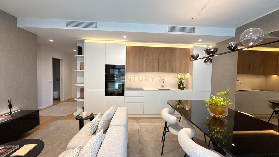 Apartment in Santa Marinha e Sao Pedro da Afurada, Porto District, Portugal 2 - 17668771
