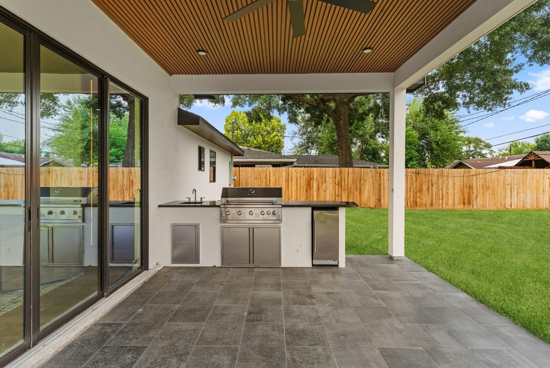 House in Houston, Texas, United States 5 - 18459930