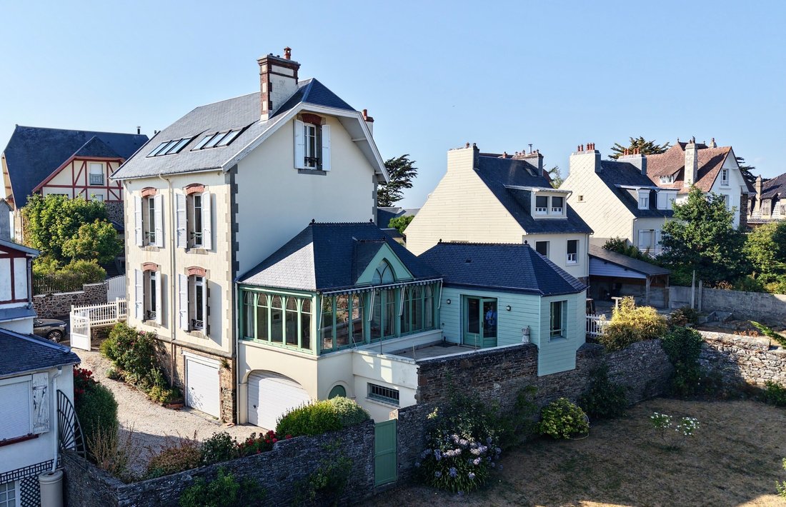 House in Granville, Normandy, France 1 - 18051737