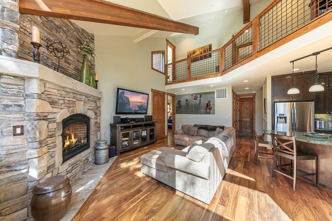 House in Truckee, California, United States 5 - 18459214