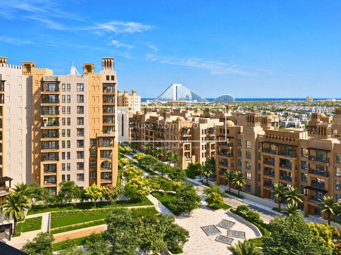 Apartment in Umm Suqeim, Dubai, United Arab Emirates 1 - 18455940