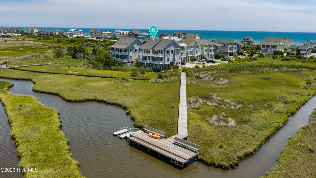 Townhouse in North Topsail Beach, North Carolina, United States 4 - 18459605