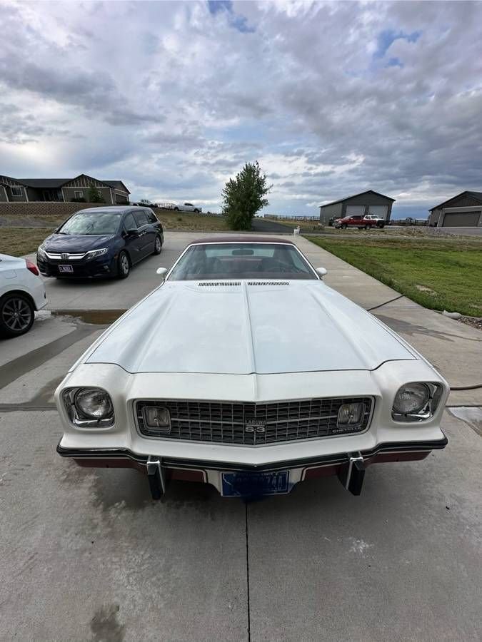 Coupe in Glendale, United States 1 - 18465853
