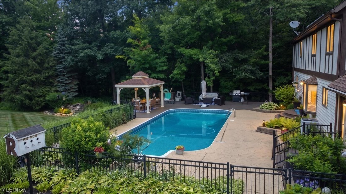House in Kirtland Hills, Ohio, United States 4 - 18458910