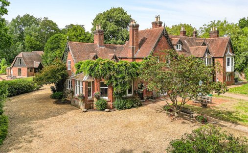 House in Bursledon, England 1