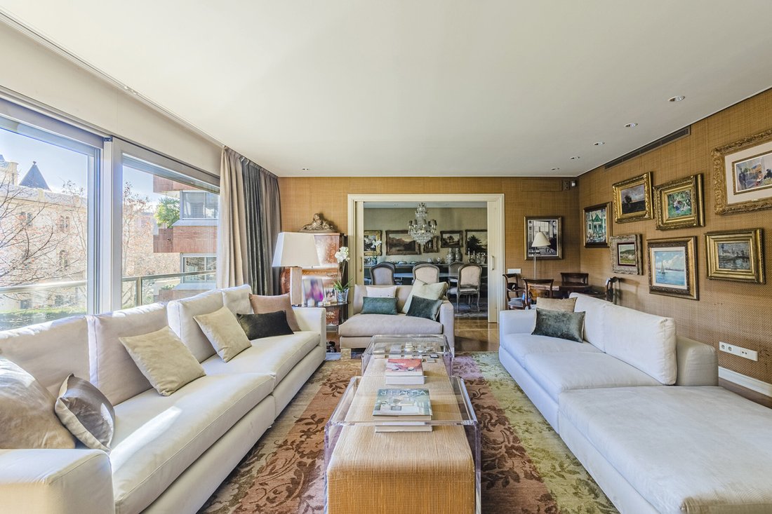 Apartment in Ciutat Vella, Barcelona, Spain 2 - 18471008