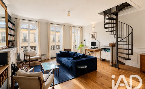 Apartment in Hôtel de Ville-Quinconce-Saint Seurin-Fondaudège, Bordeaux, France 1