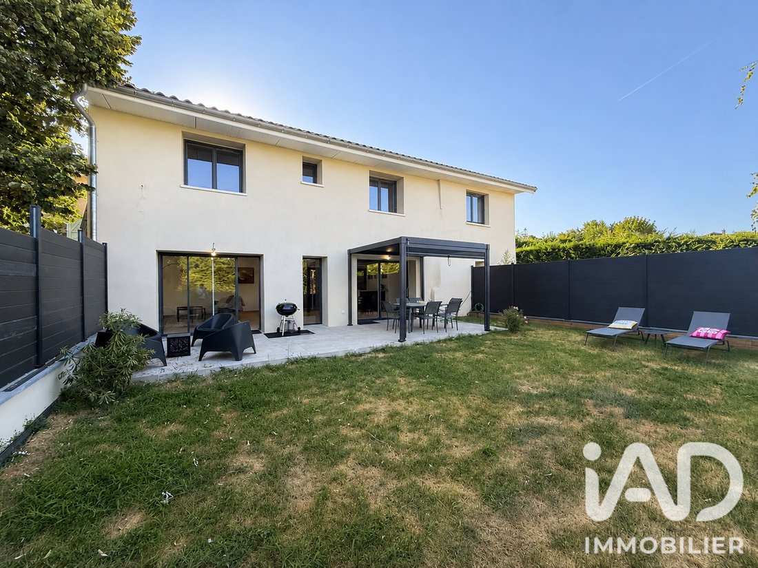 House in Montanay, Auvergne-Rhône-Alpes, France 1 - 18390148