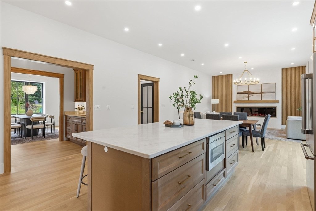 Casa a Burlington, Massachusetts, Stati Uniti 4 - 18465557
