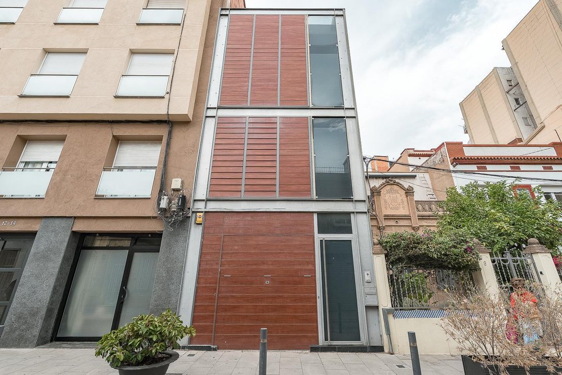 Villa in Les Corts, Barcelona, Spain 1 - 18455726