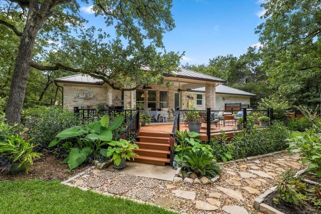 House in Elgin, Texas, United States 1 - 18466080