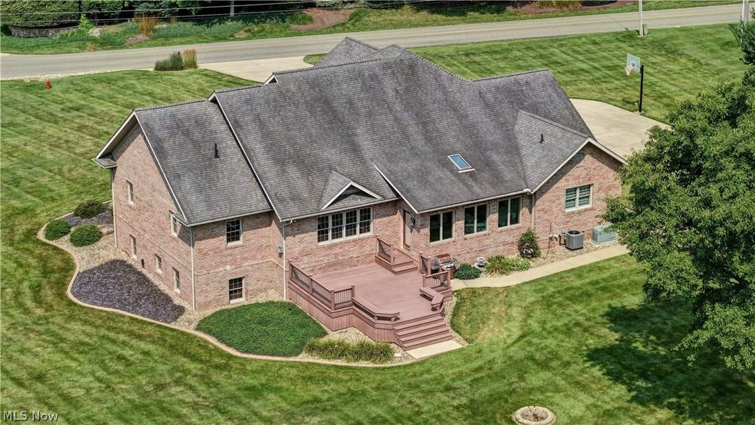 House in Millersburg, Ohio, United States 4 - 18455572