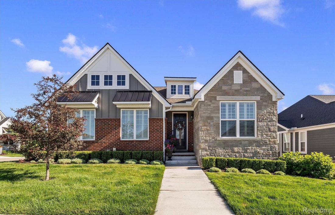Condo in Rochester Hills, Michigan, United States 5 - 18471246
