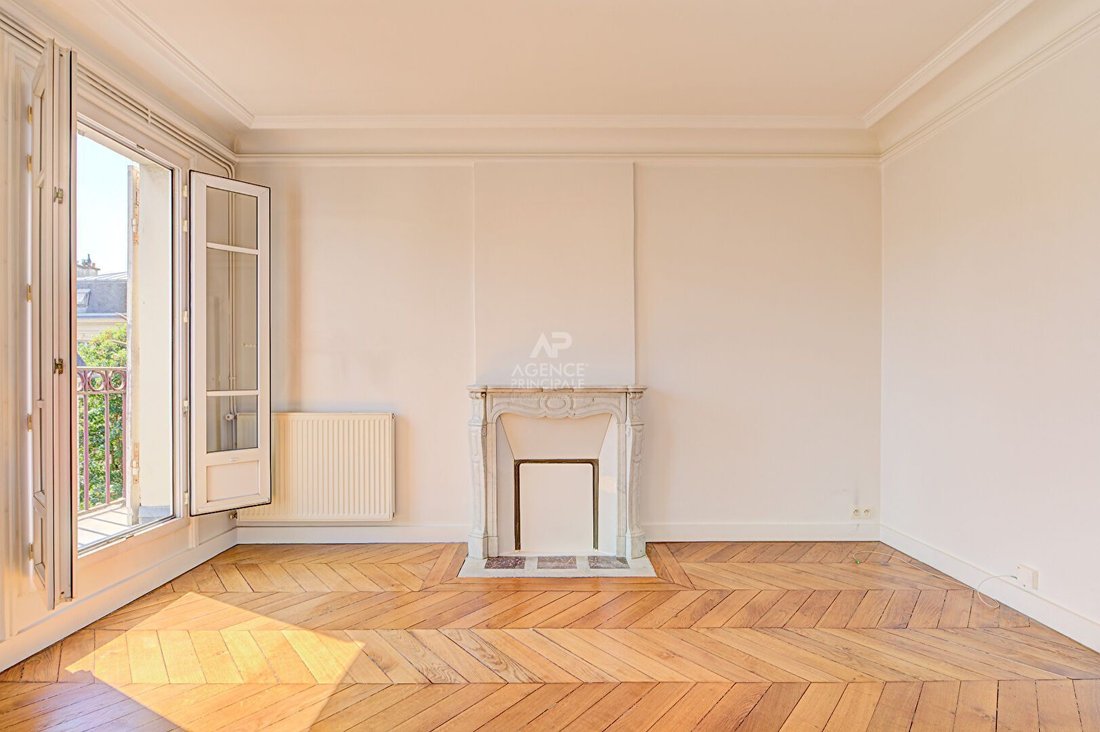 Apartment in Forêt, Saint-Germain-en-Laye, France 3 - 18456912