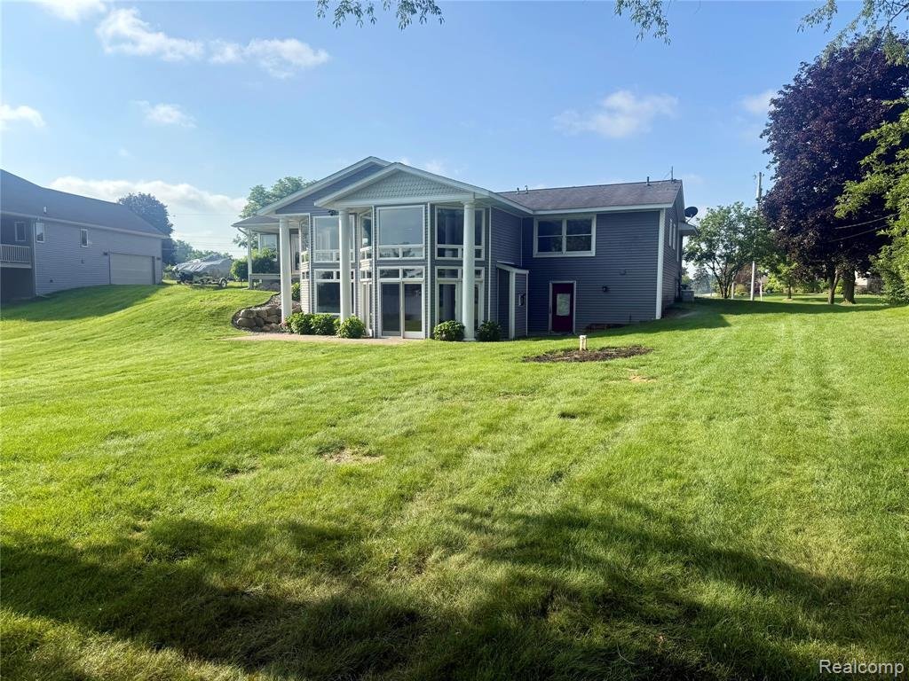 House in Lapeer, Michigan, United States 3 - 18316382