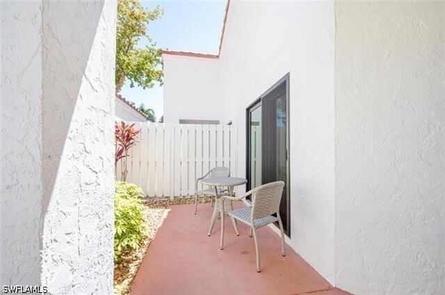 Condo in Naples, Florida, United States 5 - 18470421