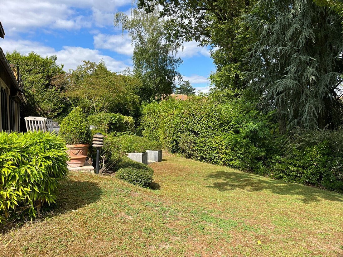 Villa in Orgeval, Ile-de-France, France 3 - 18464099